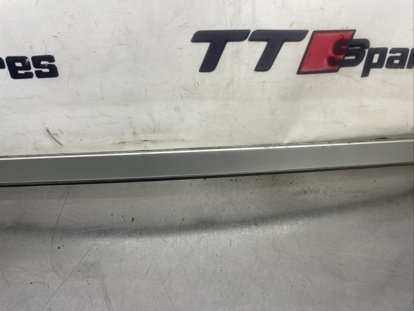 Dachleiste links Audi TT 8N Leiste Dach LICHTSILBER LY7W 8N8853705D silber