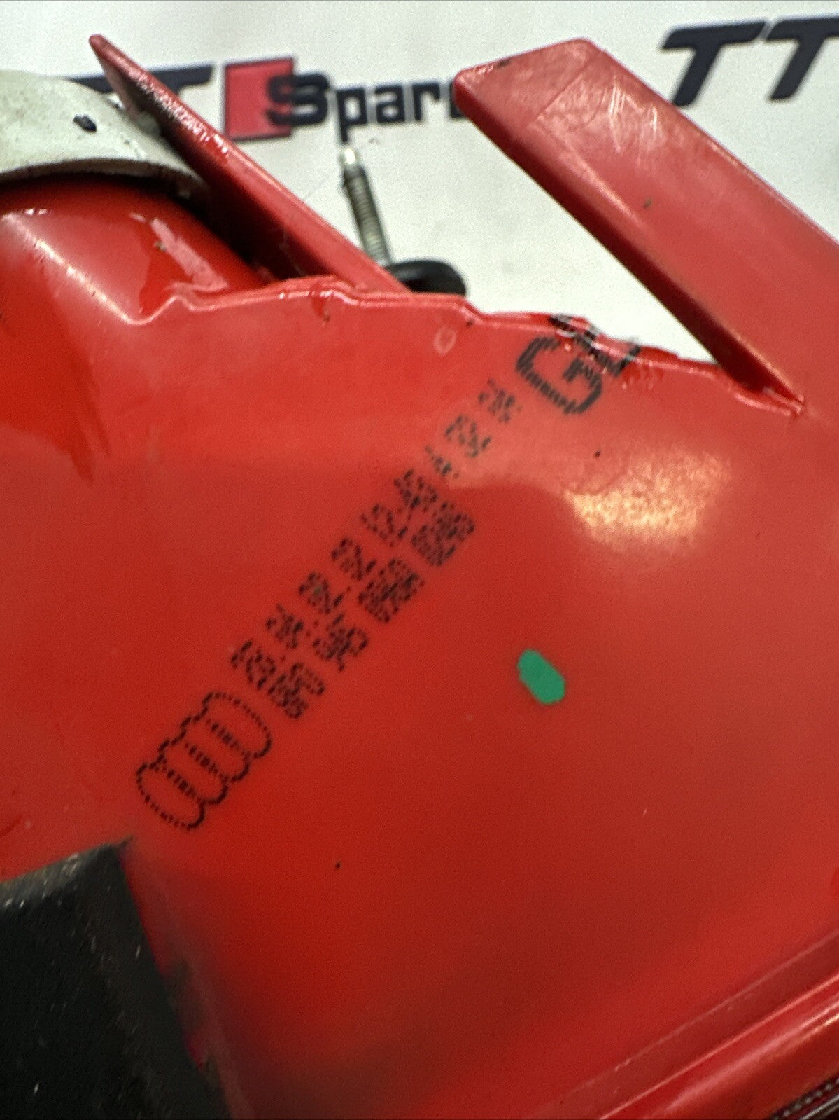 2004 AUDI A3 DRIVER REAR RIGHT SIDE TAIL LIGHT 8P0945096A