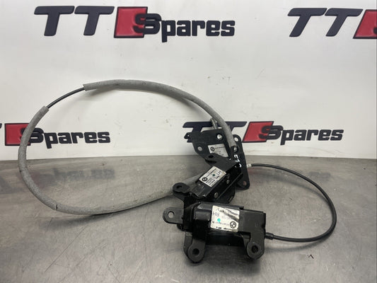 BMW X5 TAILGATE BOOT LID LOWER LOCK 975827-104 E70 2007 - 2009