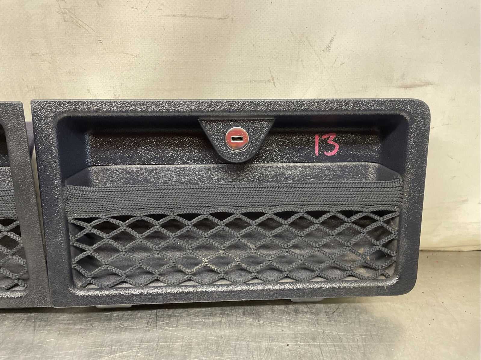 AUDI TT 8N MK1 Roadster Access Panel PAIR BLUE 8N7867401 8N7867402