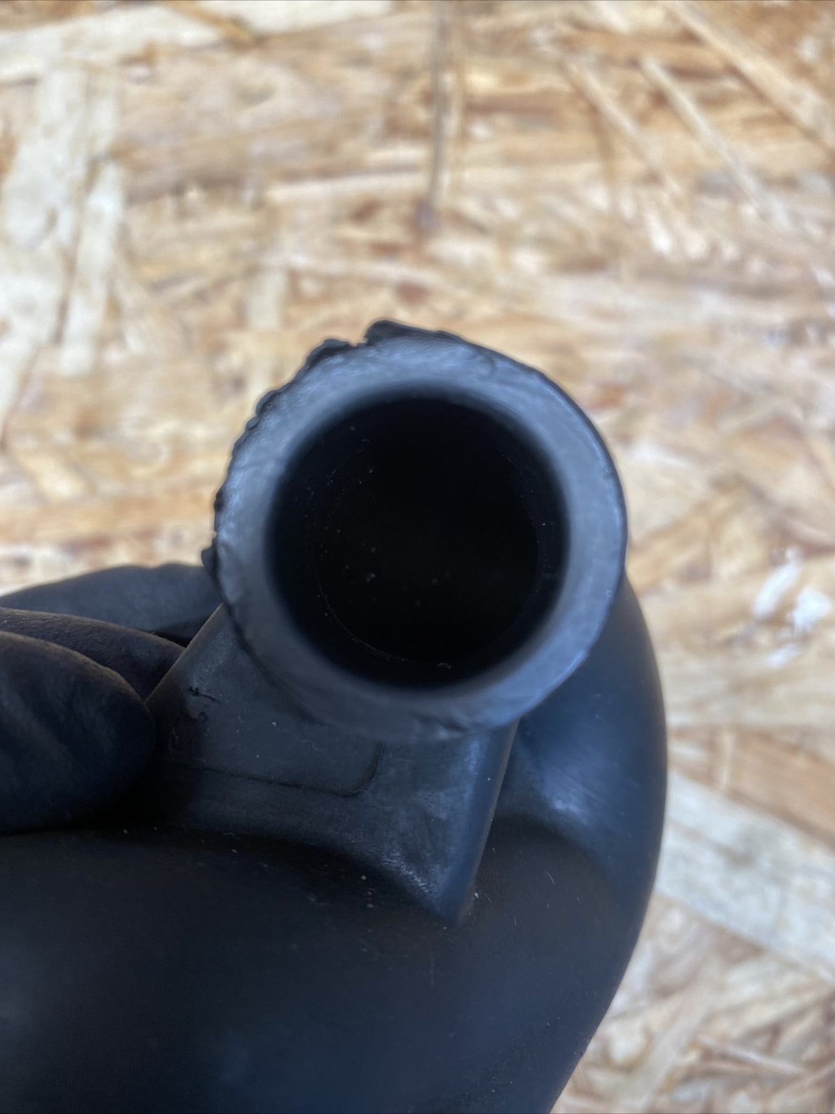 06A133221A Volkswagen,Audi,Seat,Skoda OEM Turbo Breather Hose