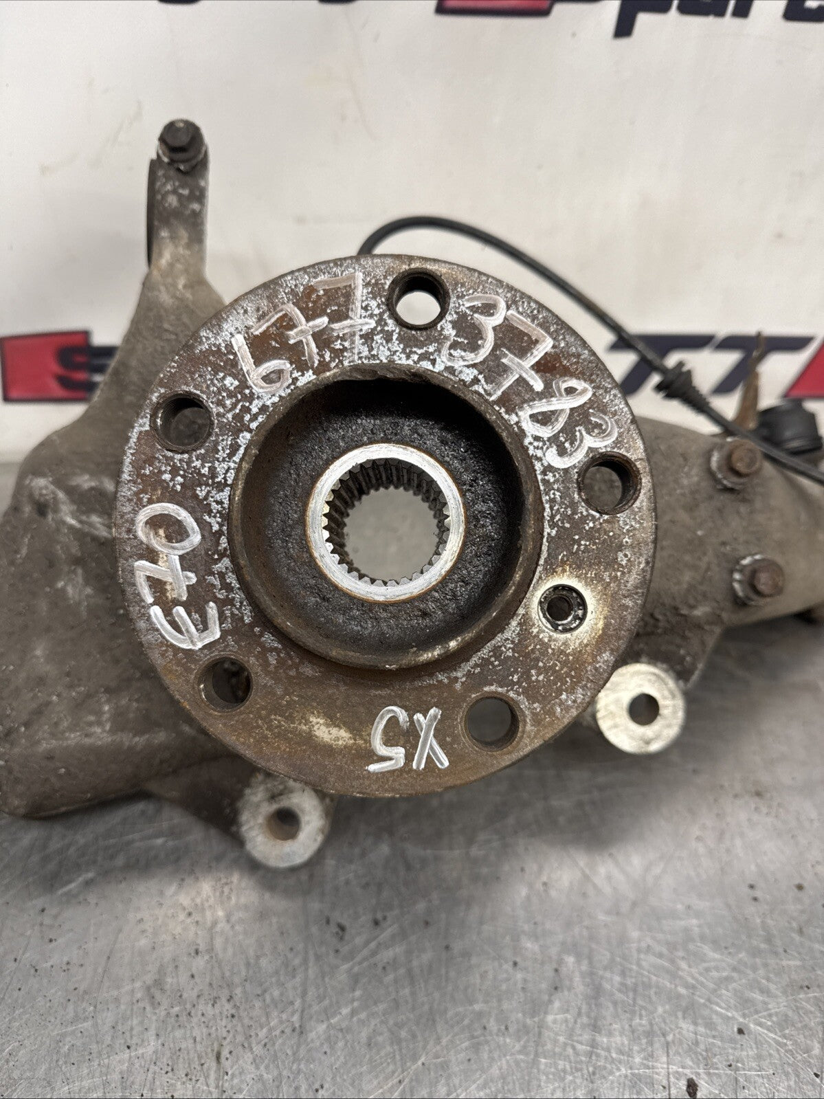 BMW X5 X6 SERIES FRONT HUB PASSENGER SIDE 6773783 F15 E70 F16 E71 E72