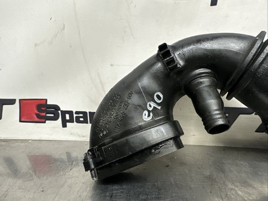 BMW 3 5 7 X3 X5 X6 Series E60 E61 E70 E90 E91 Diesel Filter Air Pipe 7794172 RT*