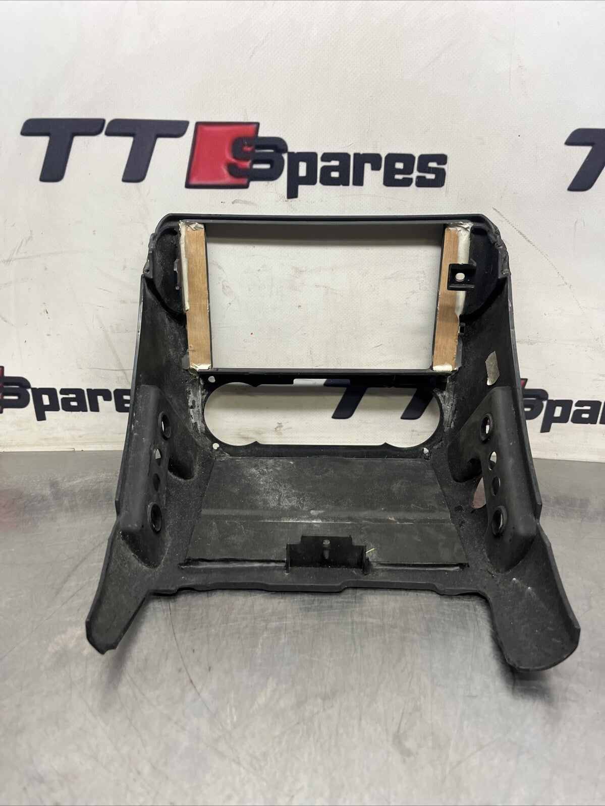 Audi TT Mk1 double DIN headunit surround trim fascia mounting panel 180 225 V6