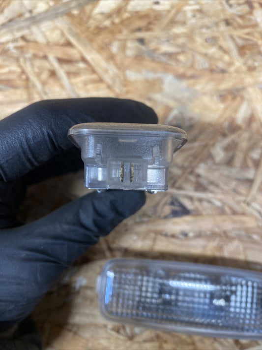 *AUDI TT MK1 8N 1999-2006 INTERIOR READING LIGHT 4D0947105A