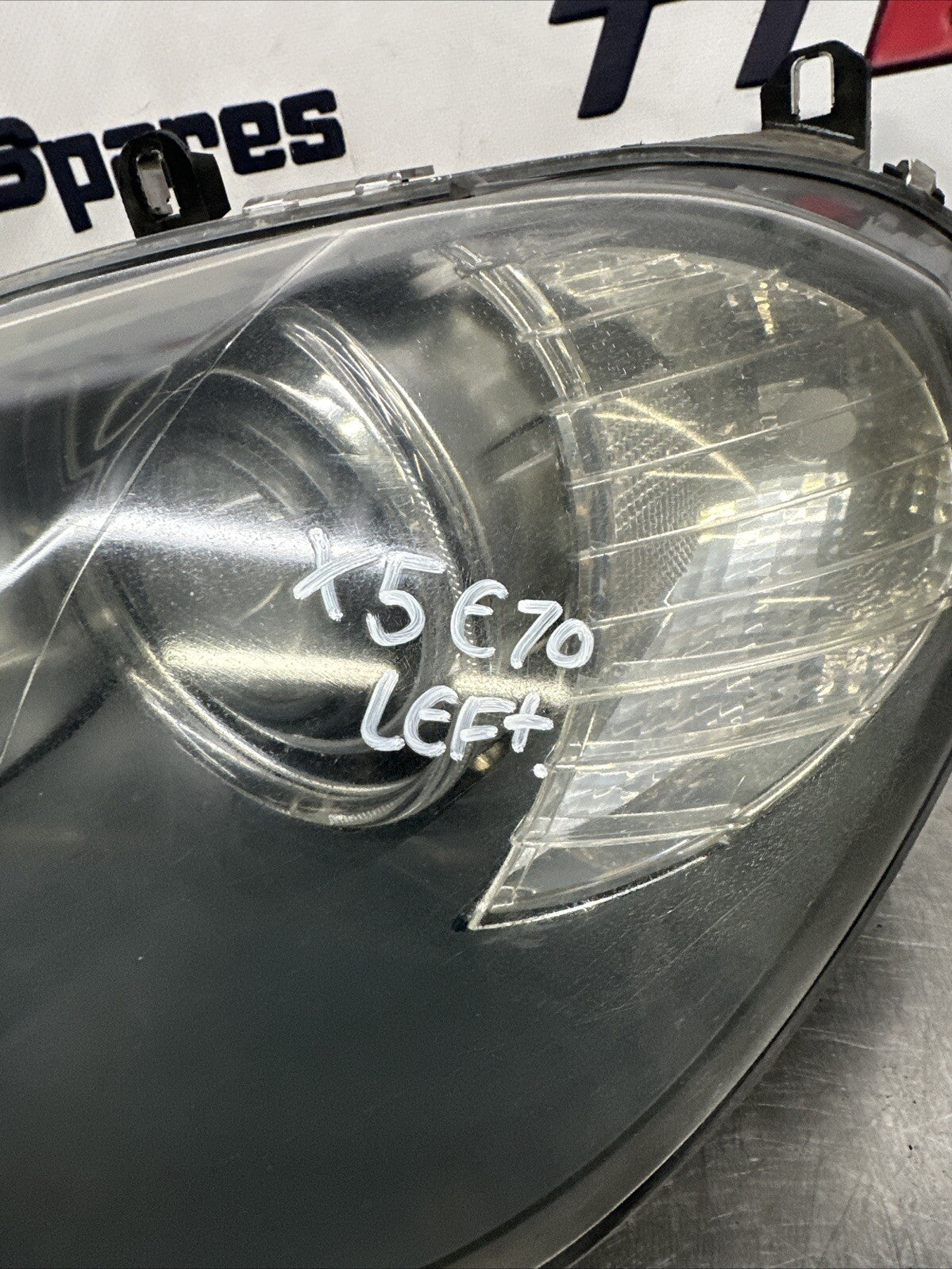 BMW E70 X5 Xenon Headlight Left Passenger Side 7161589