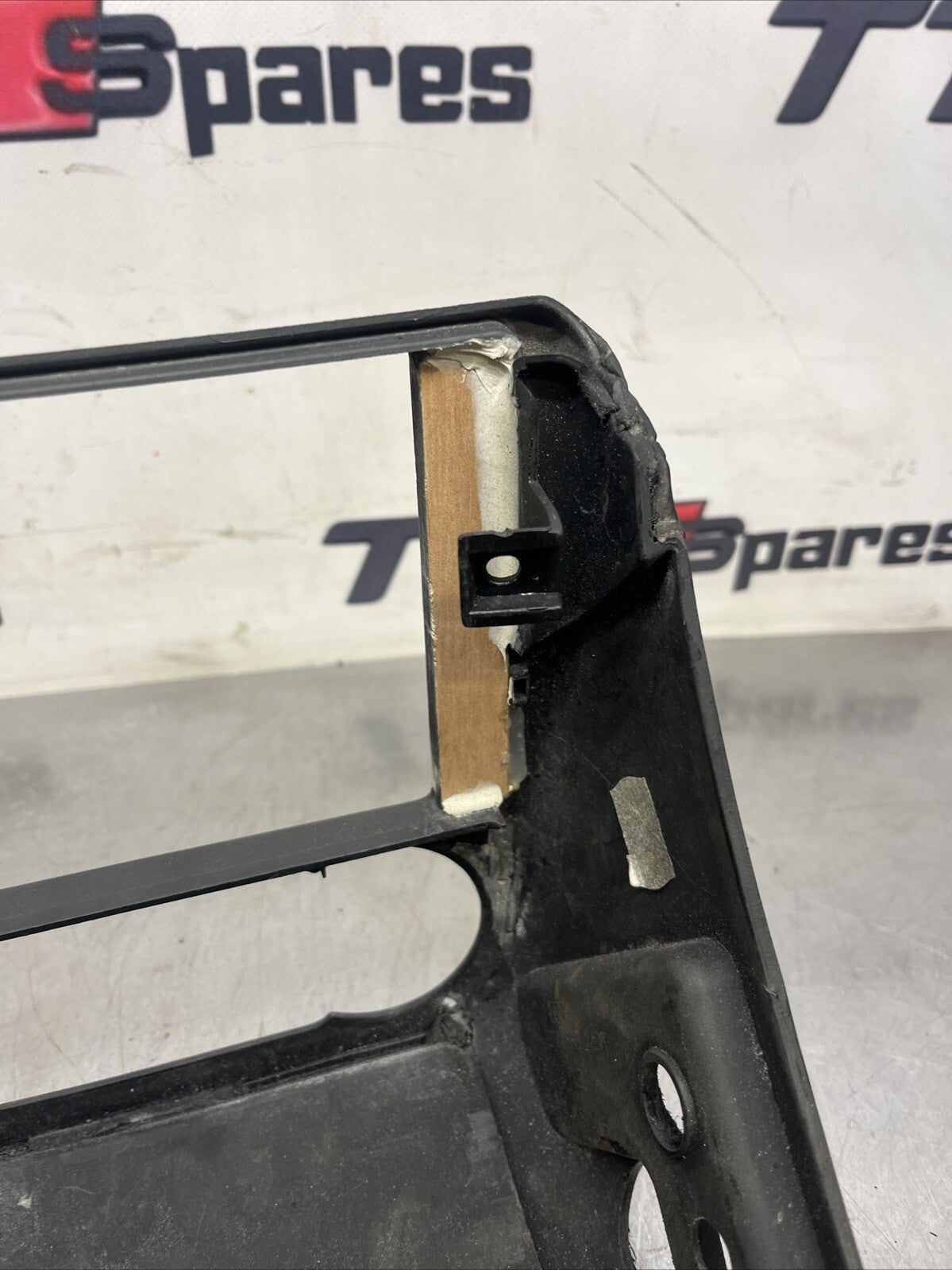 Audi TT Mk1 double DIN headunit surround trim fascia mounting panel 180 225 V6