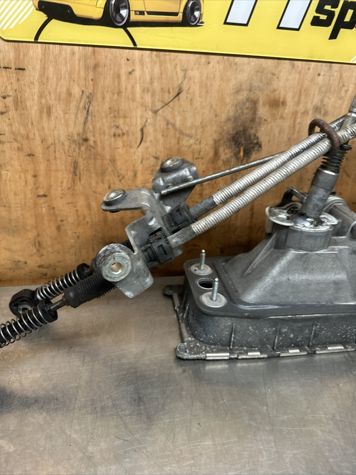 AUDI TTS 8J MK2 GEAR SELECTOR 6 SPEED MANUAL 2006 TO 2014 1K0711060B