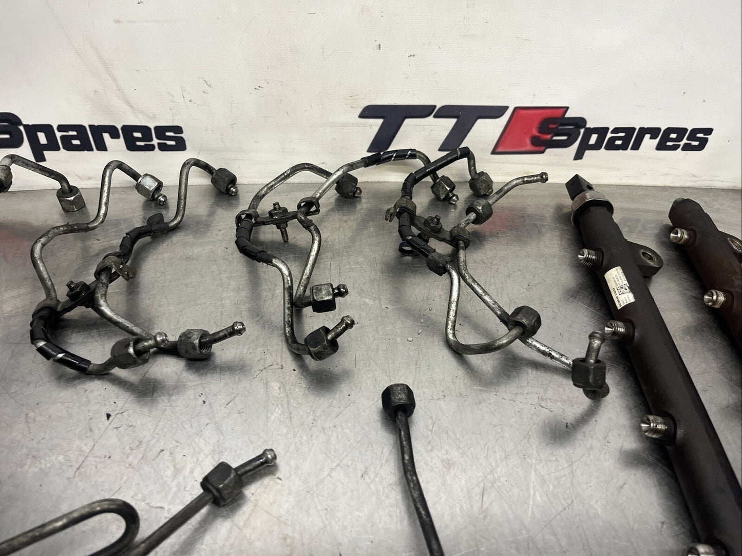 RANGE ROVER L322 3.6 TDV8 FUEL INJECTOR RAILS AND PIPES 6H4Q-9D280-BA