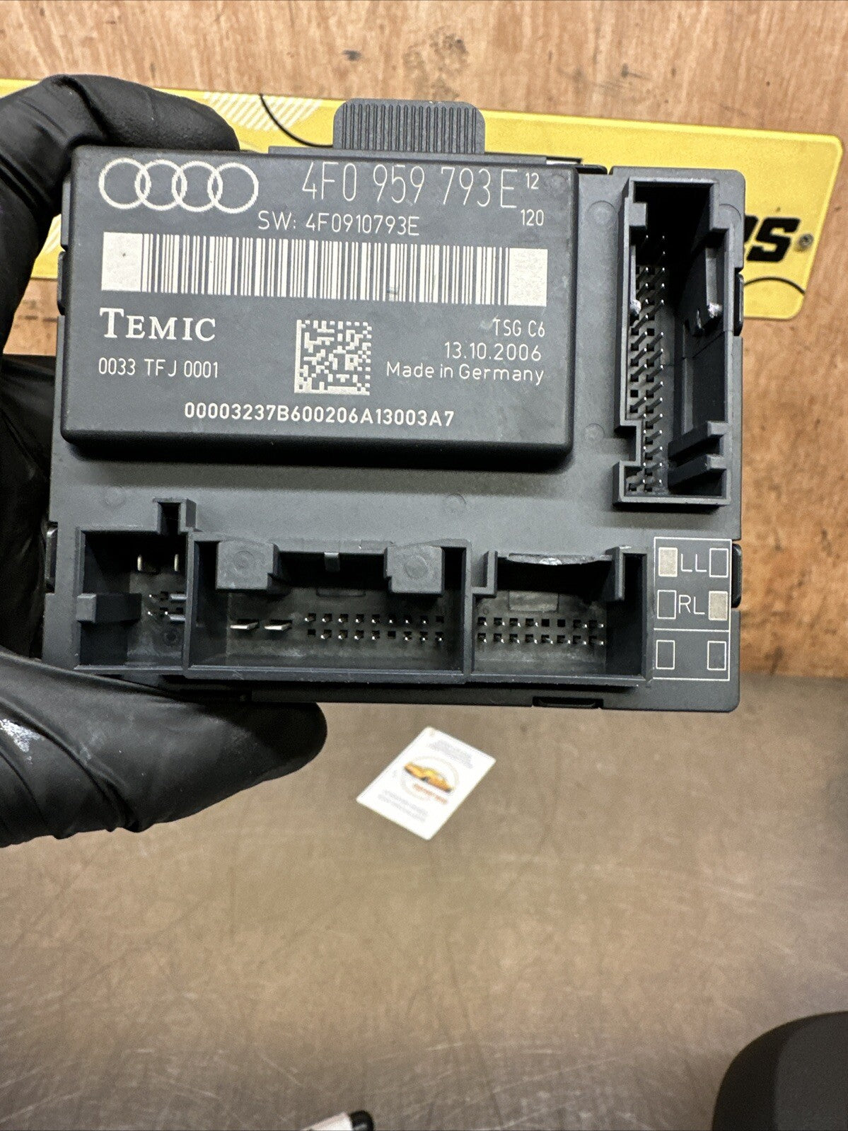 AUDI S6 A6 C6 4F (2005 2011) DRIVERS FRONT DOOR CONTROL MODULE 4F0959793E