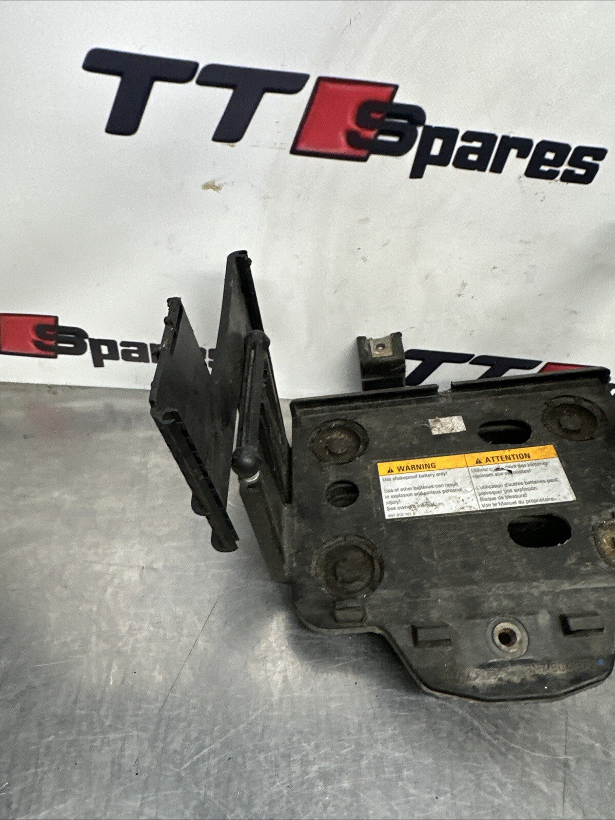Audi TT Mk1 8N 1998-2006 Battery Mounting Tray Base Assemly