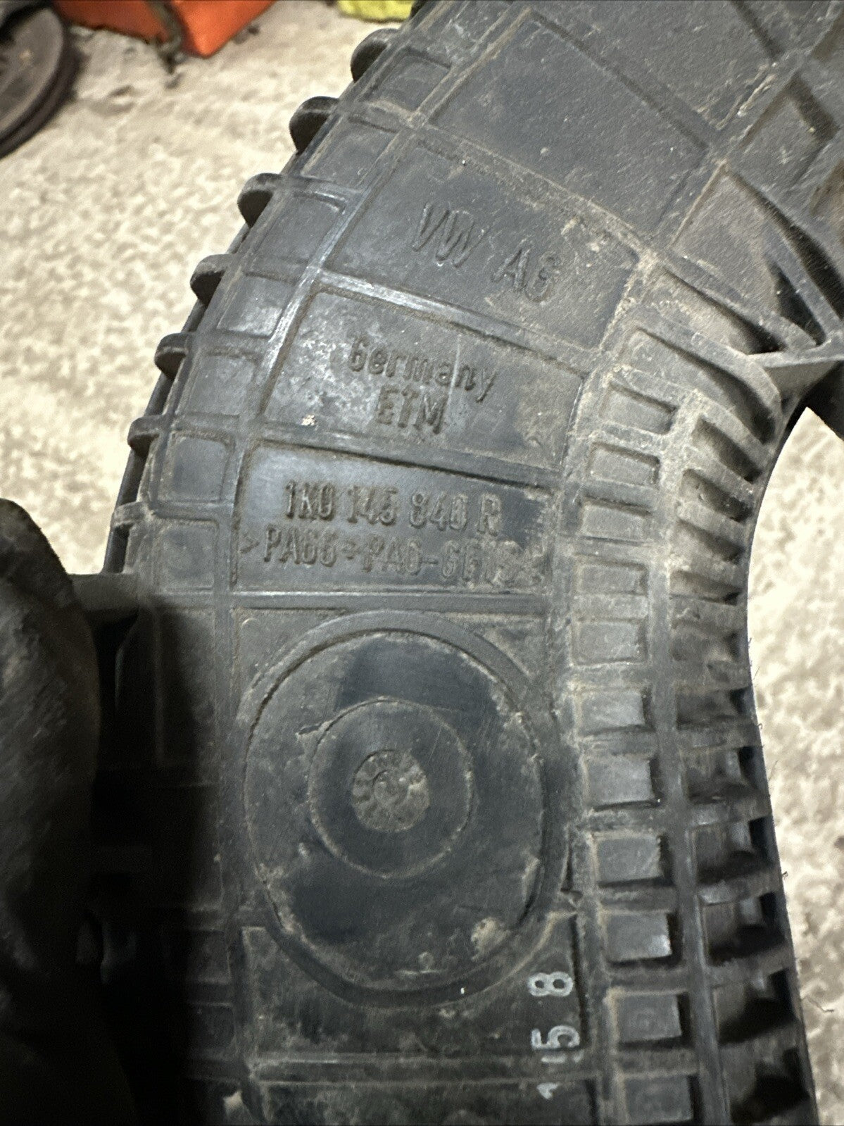 VW TT MK2 Scirocco 2.0 TFSI CAWB 2009 - Intercooler Pipe - 1K0145840R