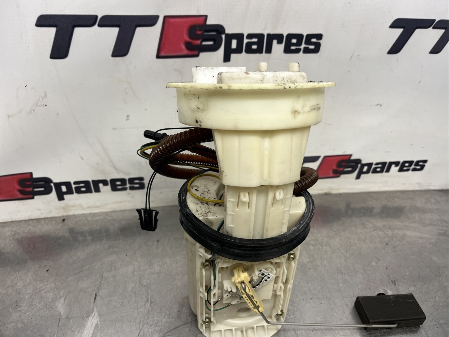 2003-06 AUDI TT Mk1 8n QUATTRO 1.8t + 3.2 V6 FUEL PUMP & SENDER 8L9919051J VDO