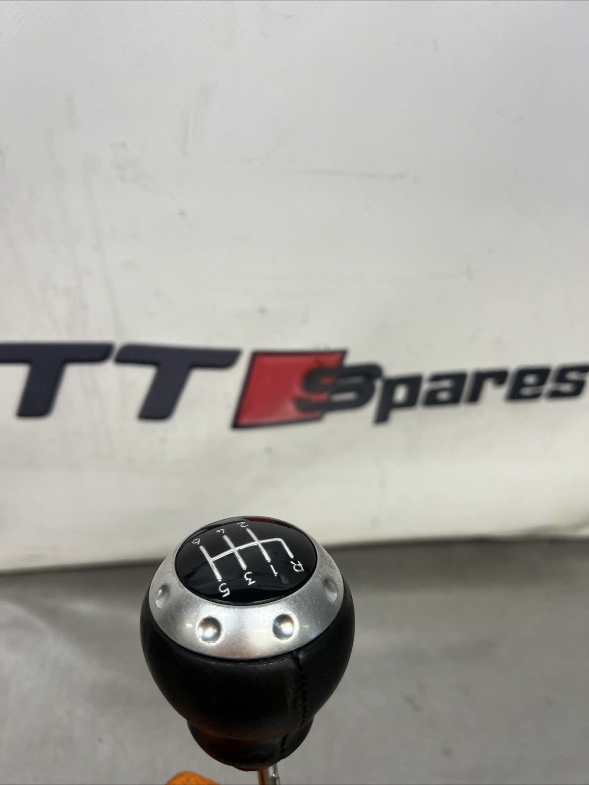 Audi TT Mk1 8N - 6 Speed Gear Knob - Used (0659)