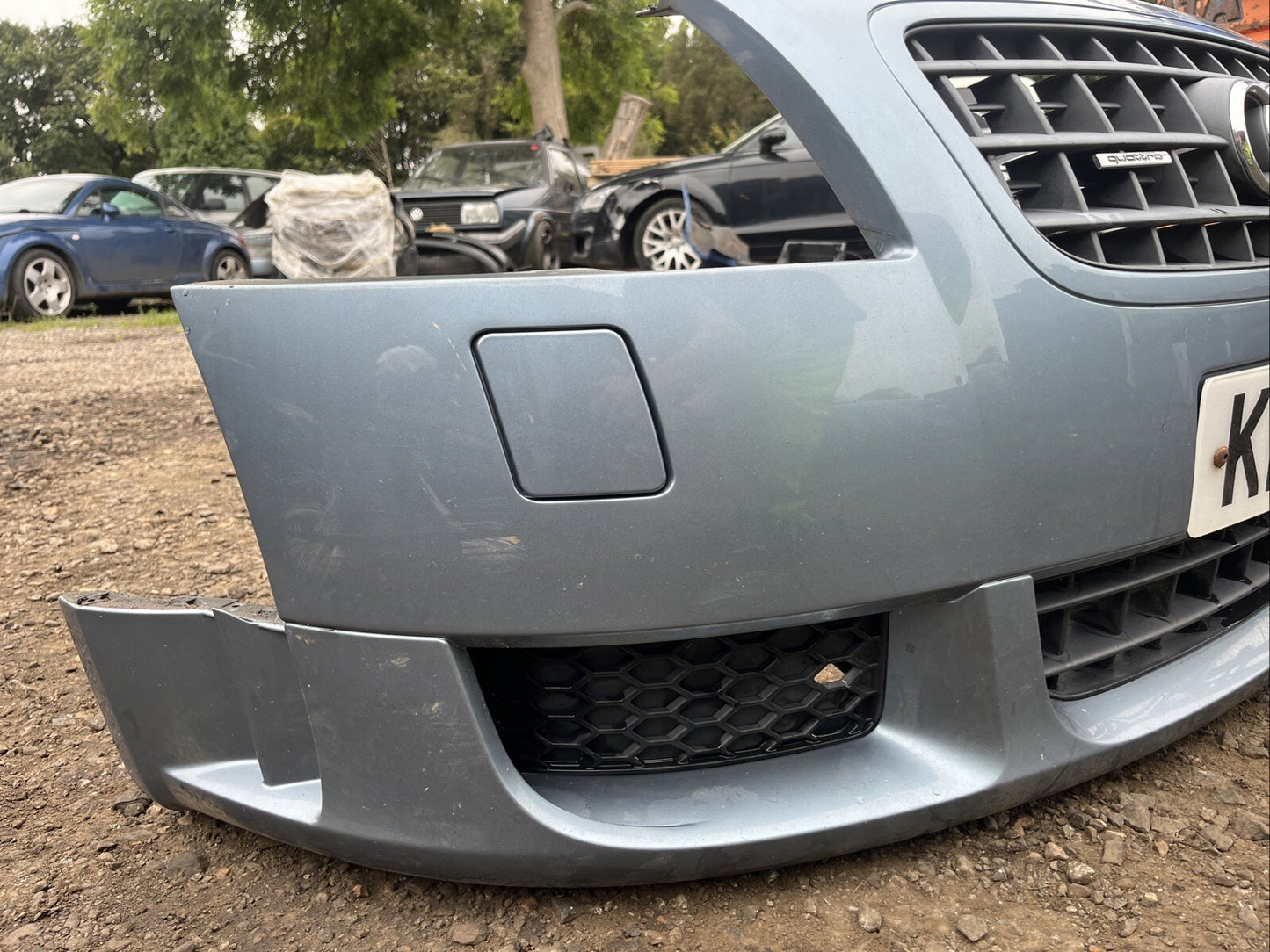 AUDI TT 8n mk1 3.2 V6 COMPLETE FRONT BUMPER + GRILLS WASHER JETS Glacier Blue