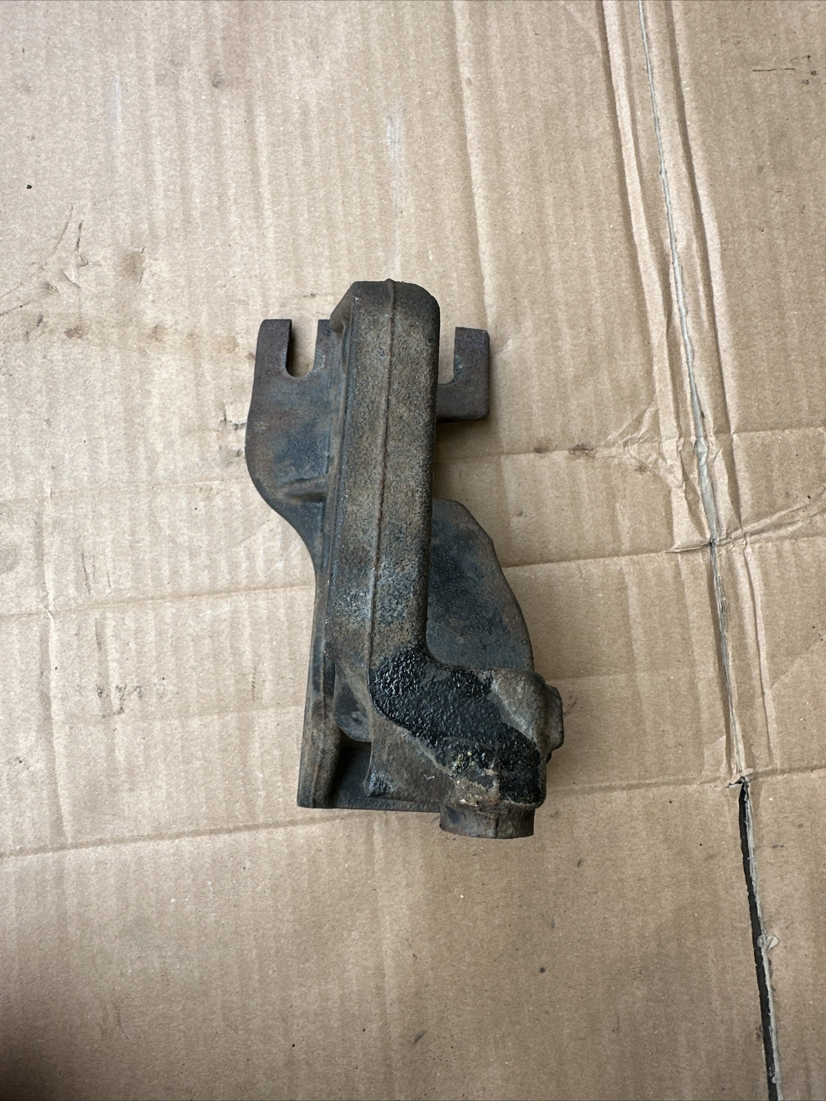TRAFFIC TRAFFIC VAUXHALL VIVARO 1.6 16V DIESEL R9M LOWER ENGINE MOUT 2016- 7854R