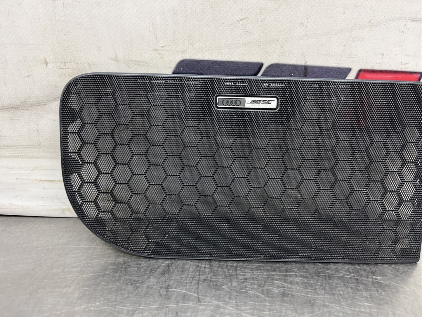 Audi TT 8N MK1 Right Offside O/s Bose Speaker Grill Cover 8N0035420A Blue