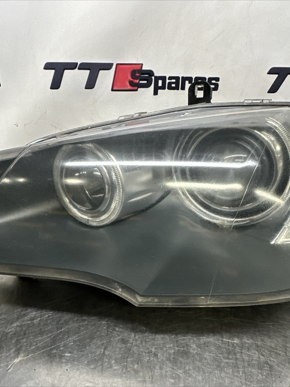 BMW E70 X5 Xenon Headlight Left Passenger Side 7161589
