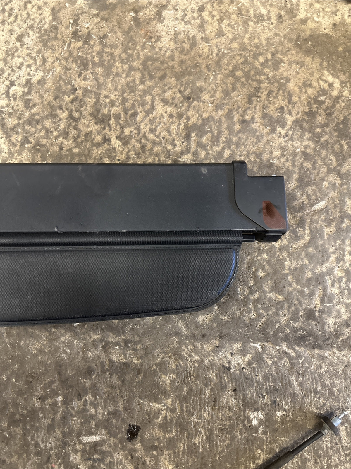BMW X5 E70 PARCEL SHELF LOAD COVER IN BLACK
