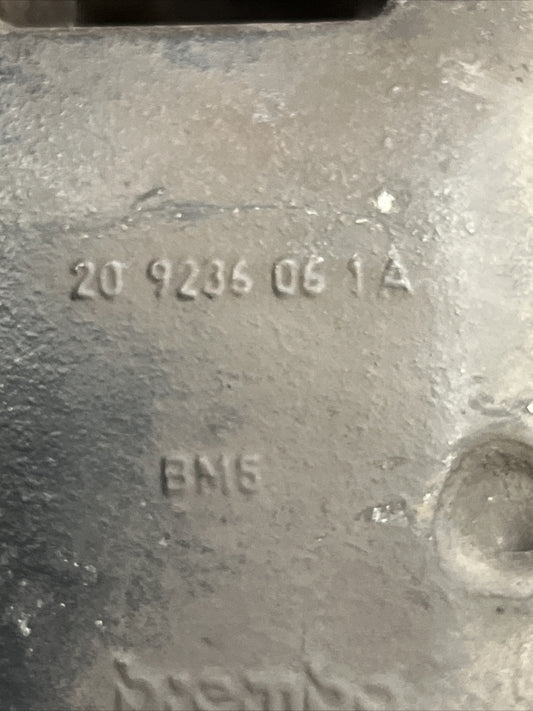 209236051A FRONT LEFT BRAKE CALIPER / 176101 FOR VOLKSWAGEN TOUAREG 7L6 TDI V6