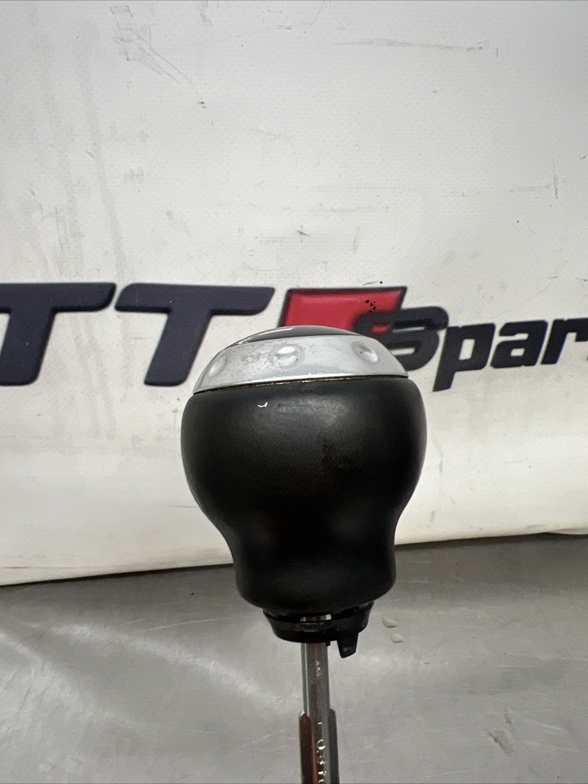 Audi TT Mk1 8N - 6 Speed Gear Knob - Used (0659)