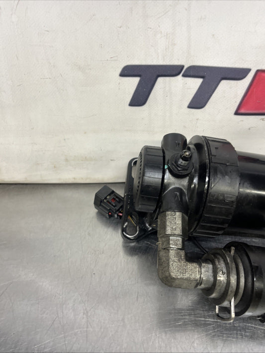 Genuine Range Rover L322 4.4 Tdv8 Fuel Filter Housing - LR072685