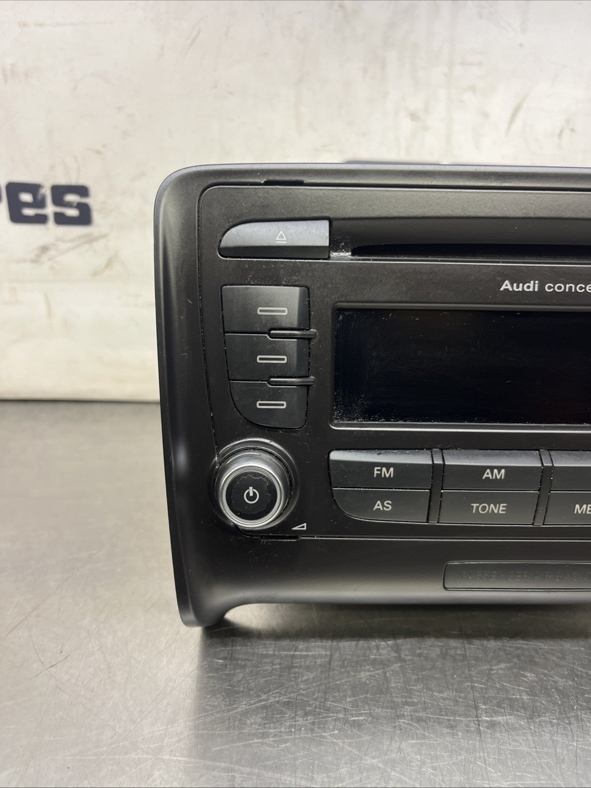 AUDI TT 2008 RADIO STEREO CD PLAYER HEAD UNIT 8J0035186J