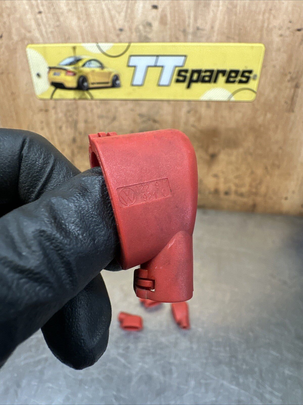 GENUINE VW Audi Seat Leon GOLF R32 2.8 3.2 IGNITION COIL COVER CAP 022971921B/C