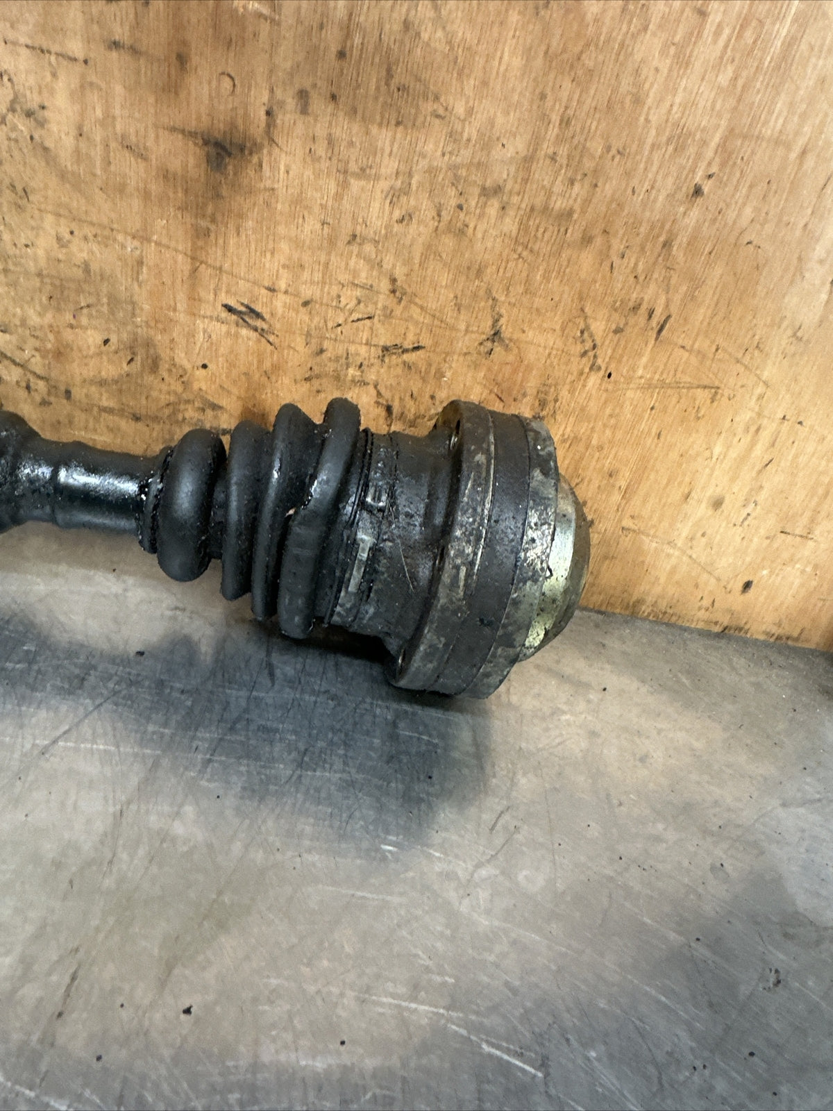 Audi TT 8N 1.8T 180 Quattro Offside Right Front Driveshaft 1J0407272FQ Nut Type