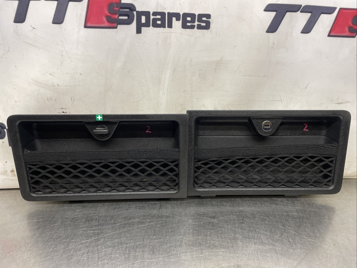 AUDI TT 8N MK1 Roadster Access Panel PAIR 8N7867401 8N7867402