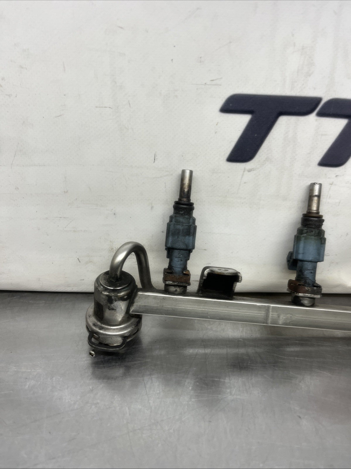 AUDI TT MK1 8N -1.8T BAM 225 INJECTORS 06A906031BC /FUEL RAIL 06A133681E