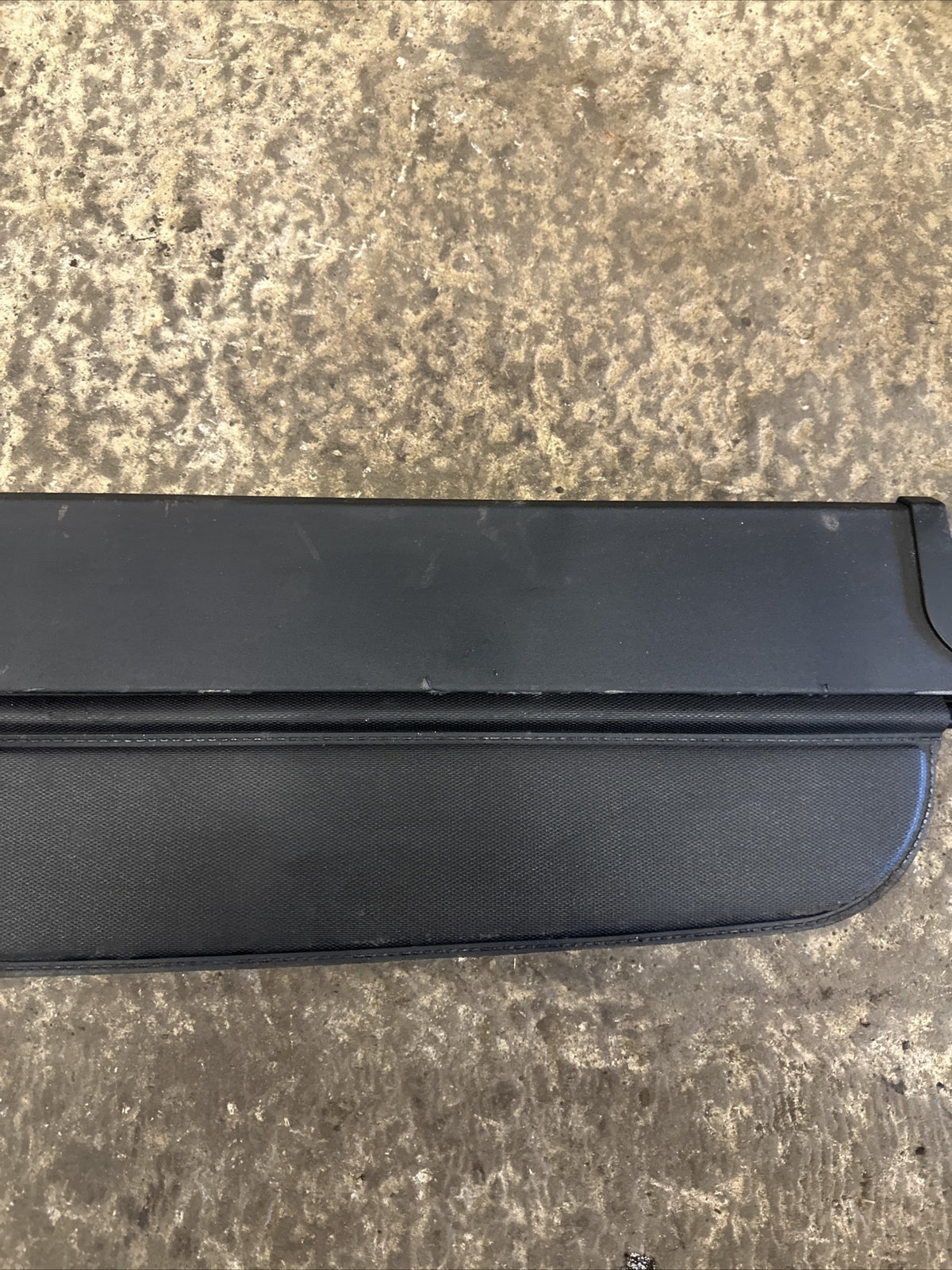 BMW X5 E70 PARCEL SHELF LOAD COVER IN BLACK