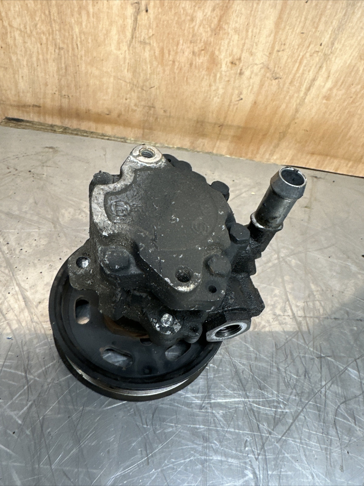 AUDI TT 8N 1.8t (1999 2006) MK1 POWER STEERING PUMP 8N0145154A