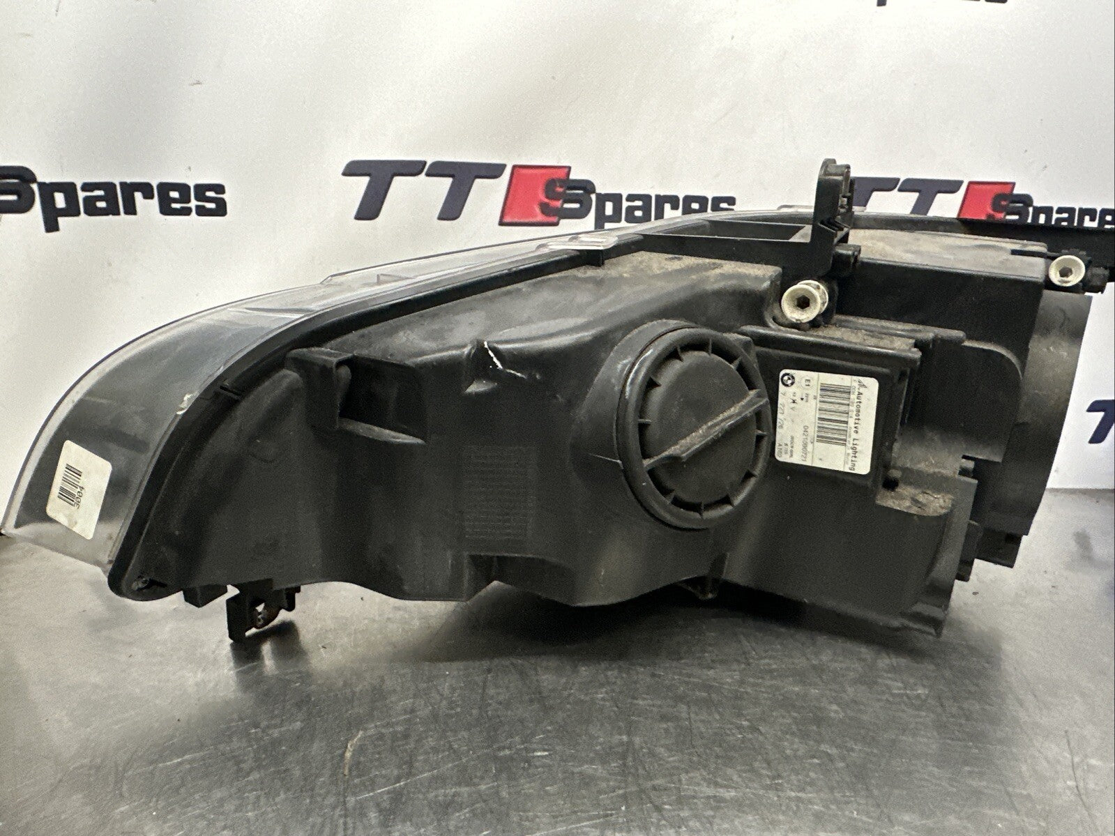 BMW X5 FRONT HEADLIGHT RIGHT DRIVER SIDE XENON E70 2008 7288994