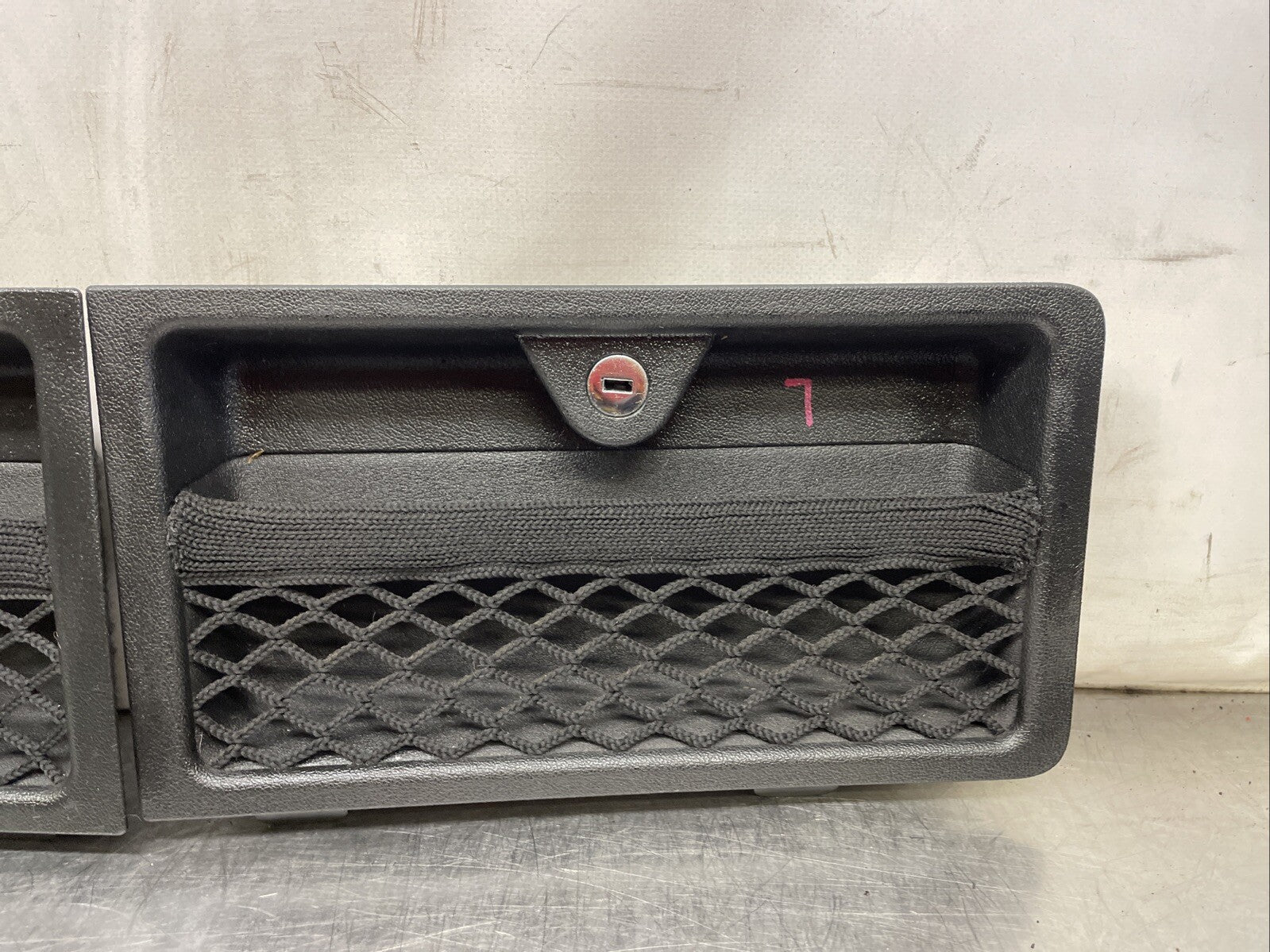 AUDI TT 8N MK1 Roadster Access Panel PAIR 8N7867401 8N7867402