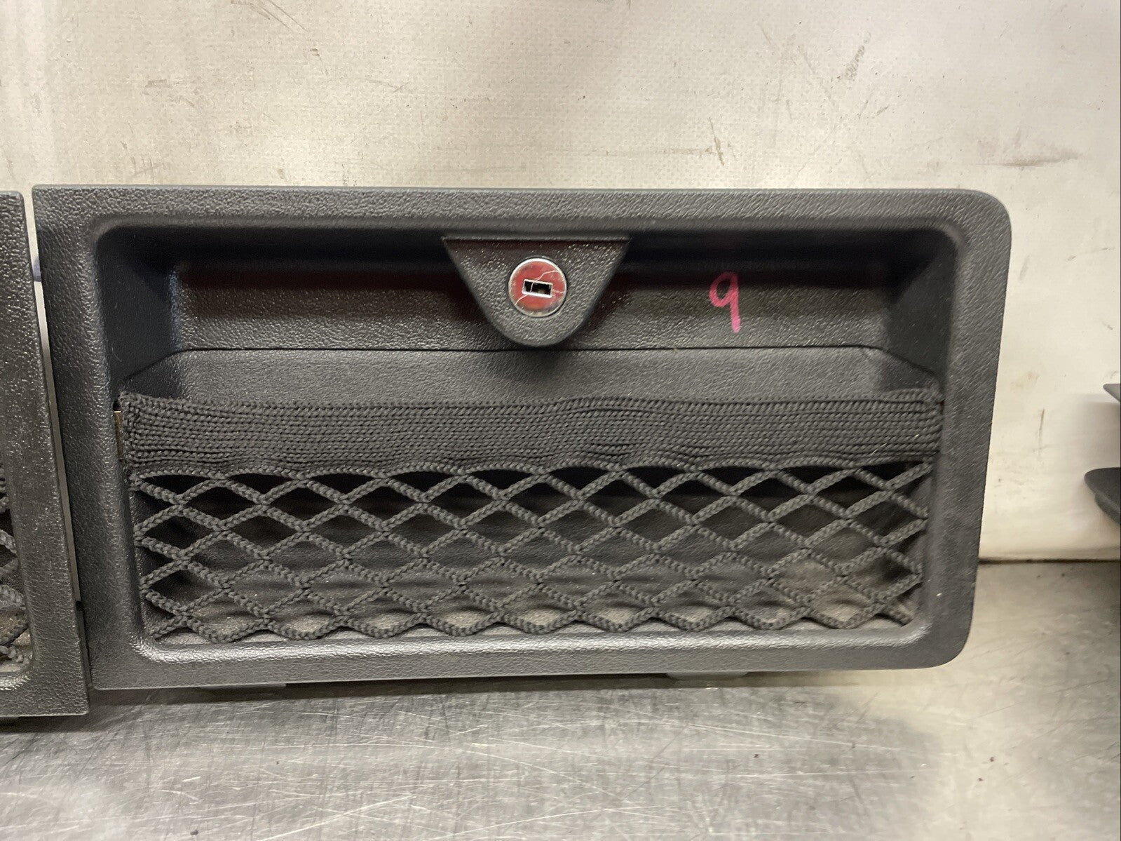AUDI TT 8N MK1 Roadster Access Panel PAIR 8N7867401 8N7867402