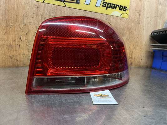 2004 AUDI A3 DRIVER REAR RIGHT SIDE TAIL LIGHT 8P0945096A