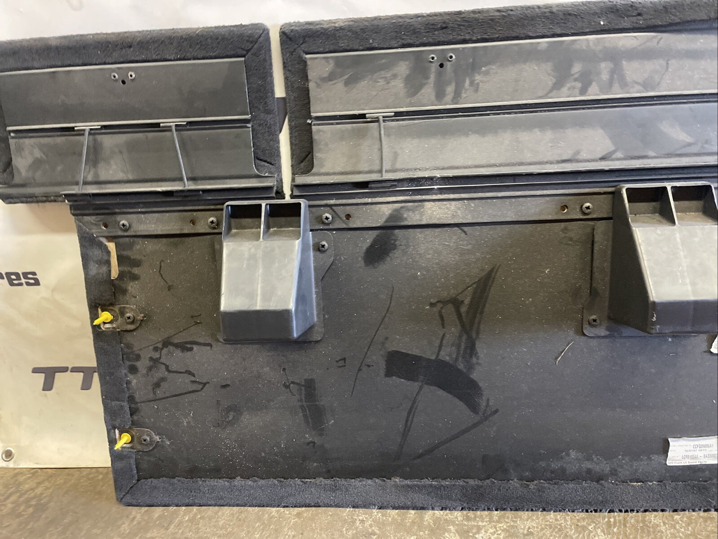 RANGE ROVER SPORT BOOT FLOOR CARPET BOARD LCF010544
