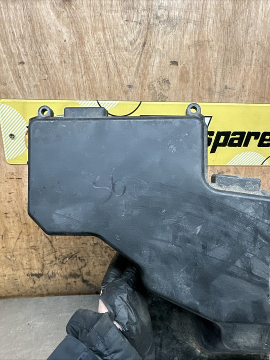 Audi S6 A6 Allroad 4F C6 Engine Bay ECU box Lid 4F2937576