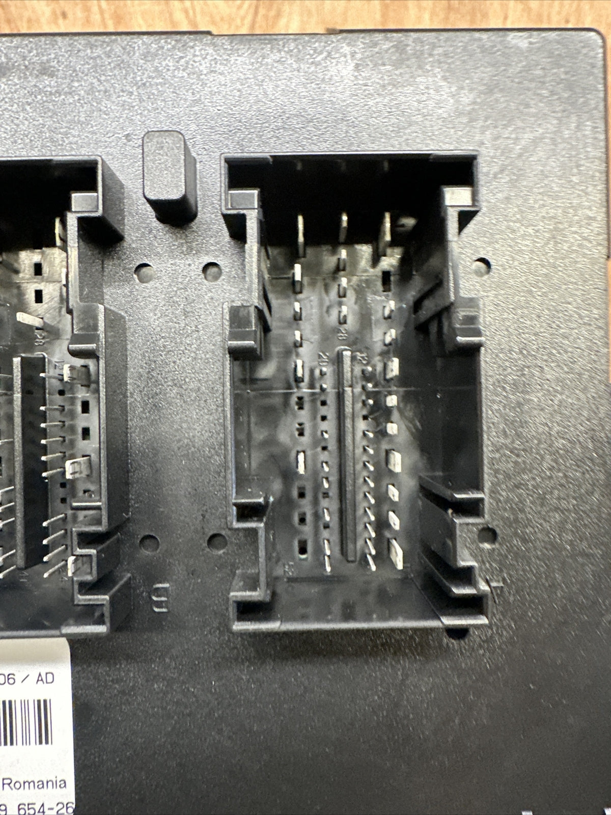 2011-2013 AUDI RS3 8P BODY CONTROL MODULE 8P0907063H (TTRS 8J, RS3 8P)