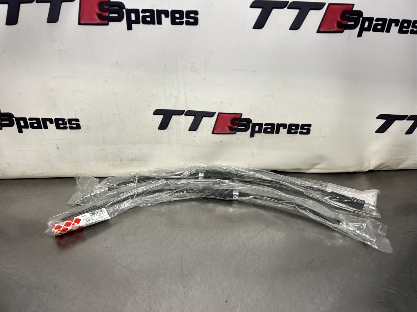 2x Brake Hoses (Pair) Front Left AND Right 28612 Febi Hydraulic 8N0611707B