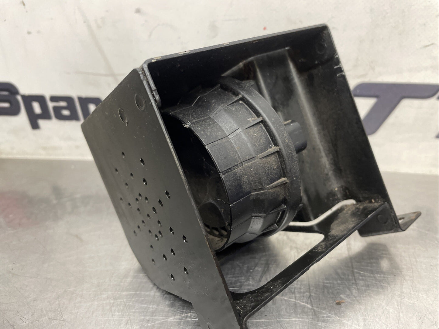 BMW X5 Series E70 Emergency Anti Theft Alarm System Siren Horn 9189818