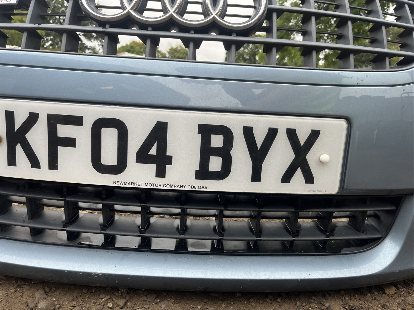 AUDI TT 8n mk1 3.2 V6 COMPLETE FRONT BUMPER + GRILLS WASHER JETS Glacier Blue