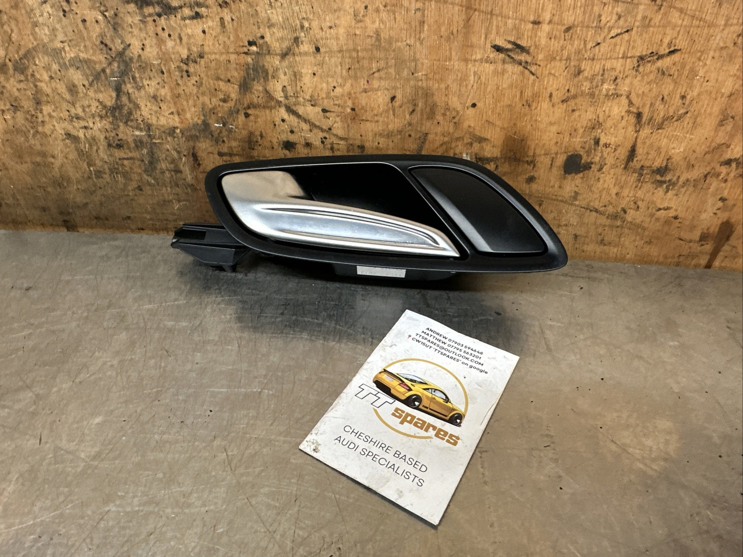 Audi TT 8J Mk2 Nearside N/S Passenger Left Interior Door Pull Handle 8J1837019