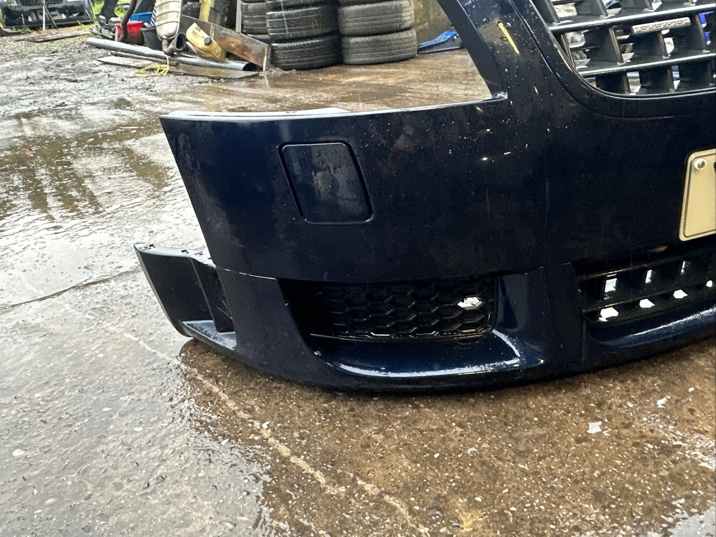 AUDI TT 8n mk1 3.2 V6 COMPLETE FRONT BUMPER + GRILLS WASHER JETS IN MORO BLUE