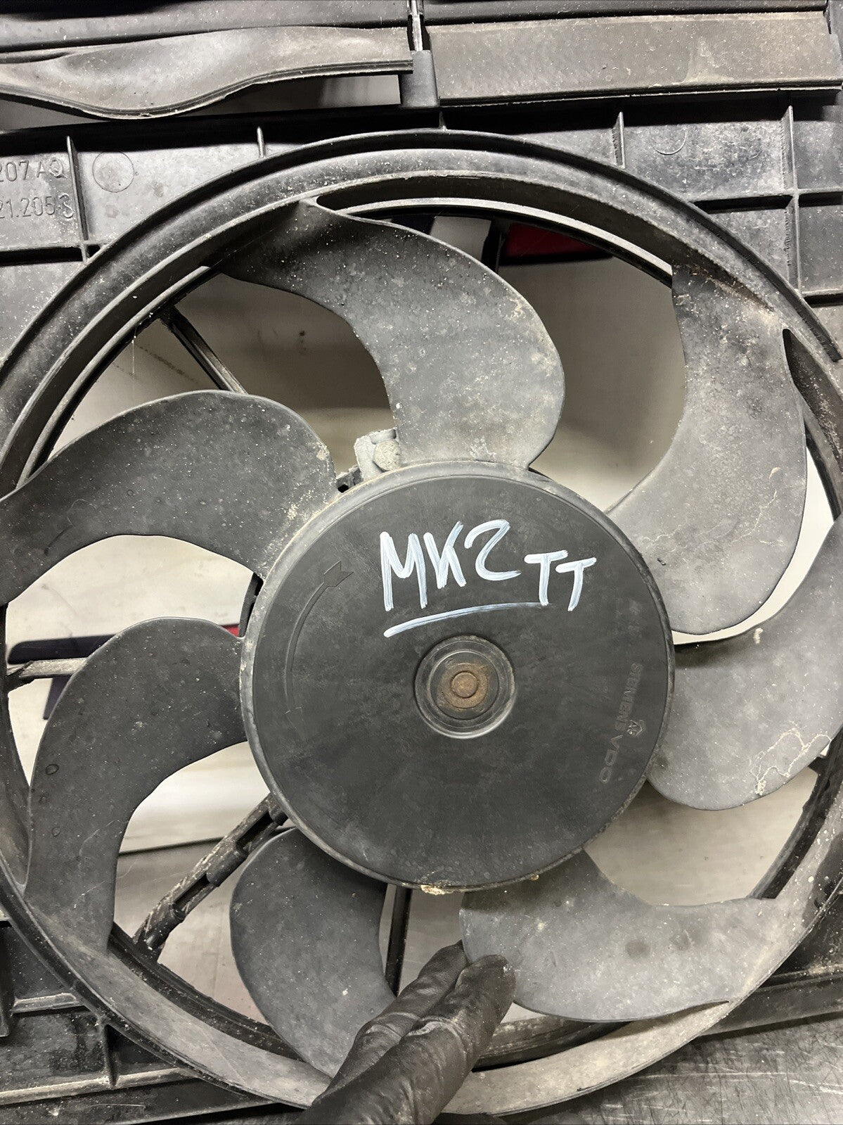 VW 2.0 FSI TSI PETROL RADIATOR COOLING FANS 1K0121207AQ