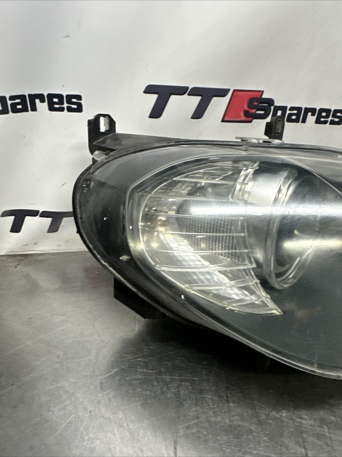 BMW X5 FRONT HEADLIGHT RIGHT DRIVER SIDE XENON E70 2008 7288994
