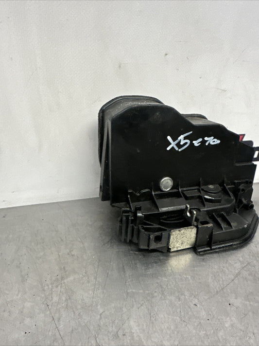 BMW X5 DOOR LOCK MECHANISM REAR LEFT PASSENGER SIDE 7202147 E70 2007 - 2009