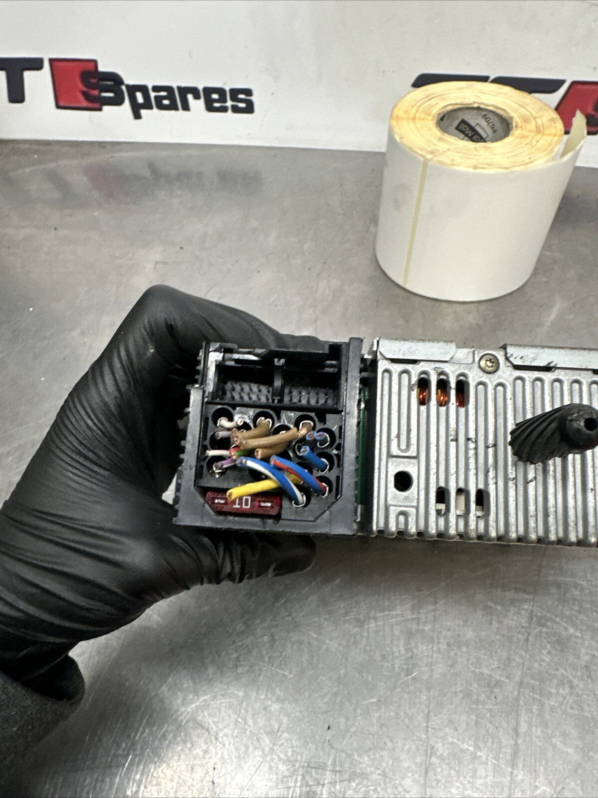 2001-2005 BMW E46 3 SERIES RADIO CD STEREO HEAD UNIT 6935629 NO RADIO CODE