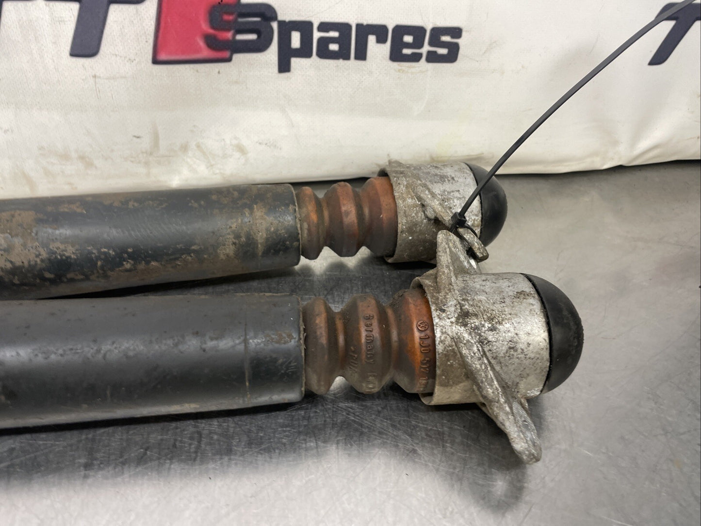 Seat Leon (1M) 2004 Set rear shock absorber damper 1J0512131C RAT101755